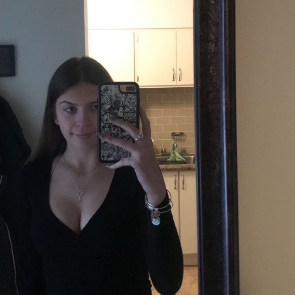 Meet your Posher, Gabrielle